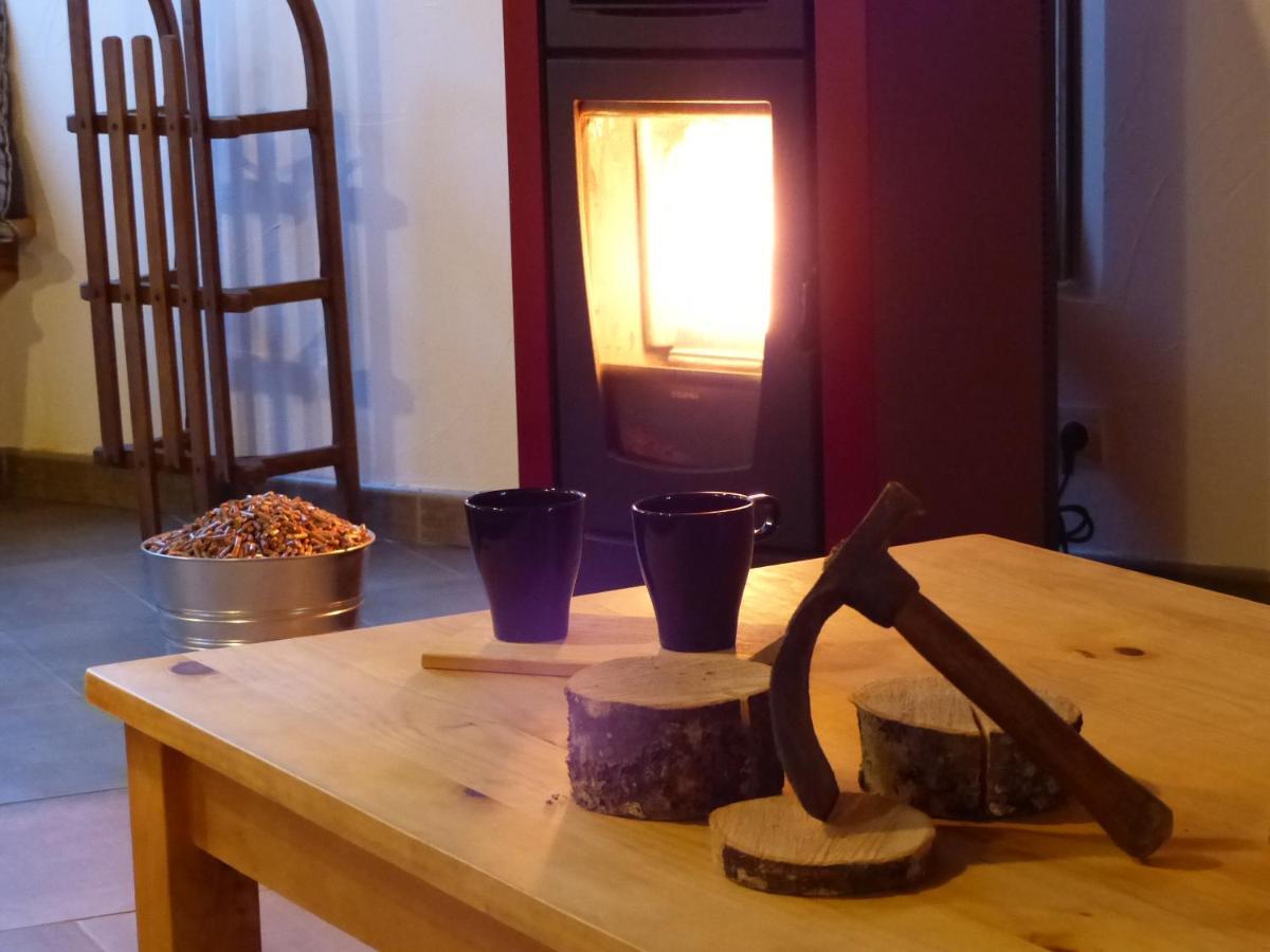 Gite De L'Amistat Val-de-Sos Buitenkant foto